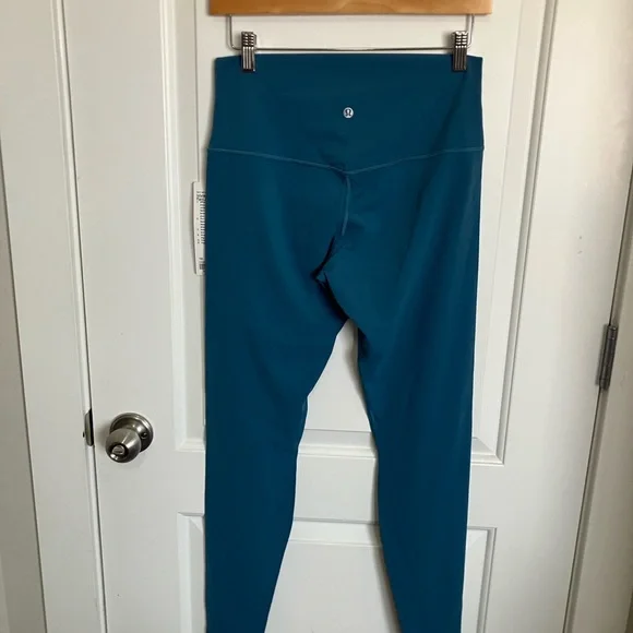 lululemon Align HR Pant 28” - Picture 4 of 5